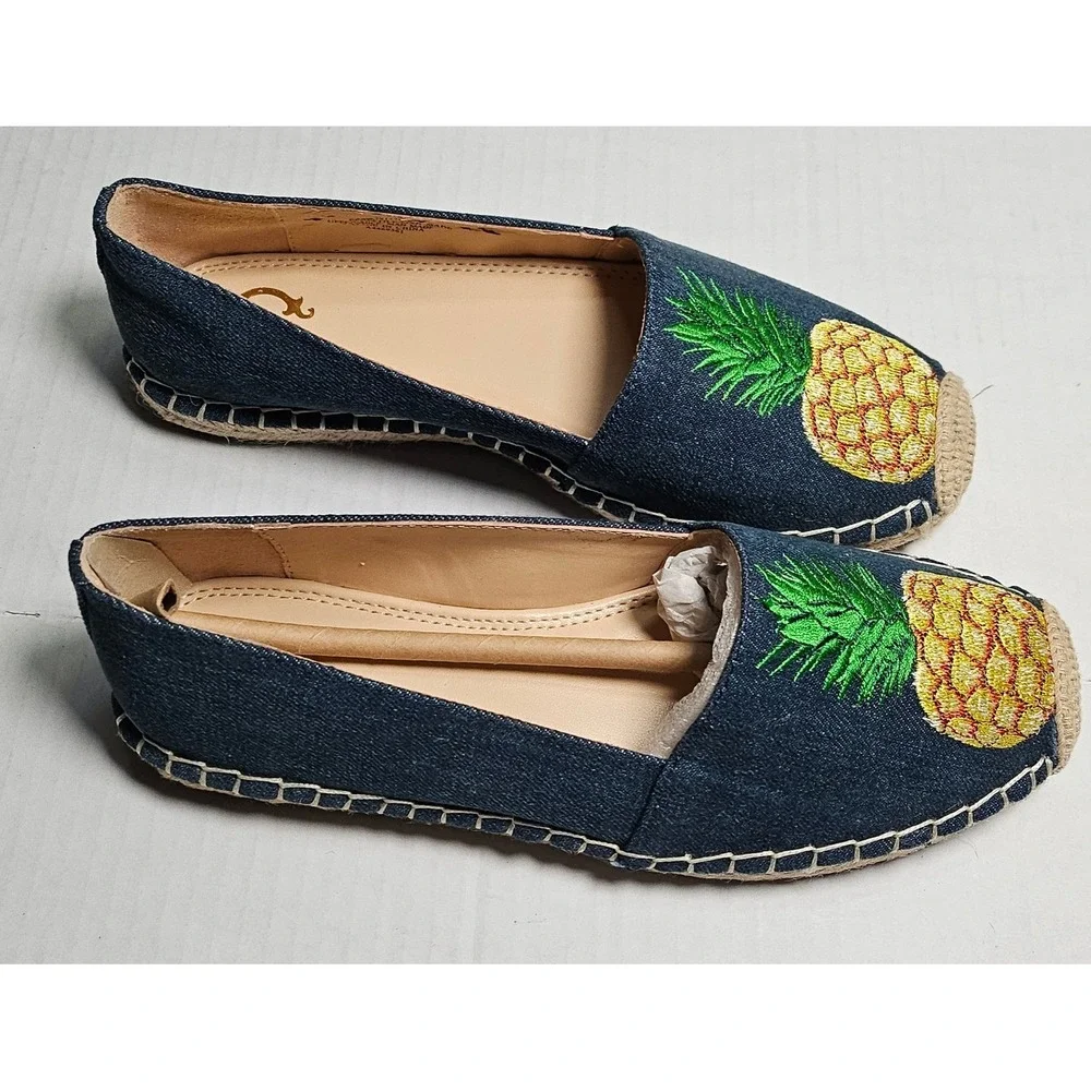 C. Wonder Penelope Denim Pineapple Embroidered Espadrille Flats‎ Blue A291212 5M